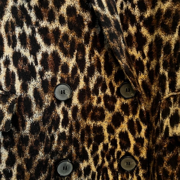 Zara Leopard Double-Breasted Blazer - Picture 3 of 4